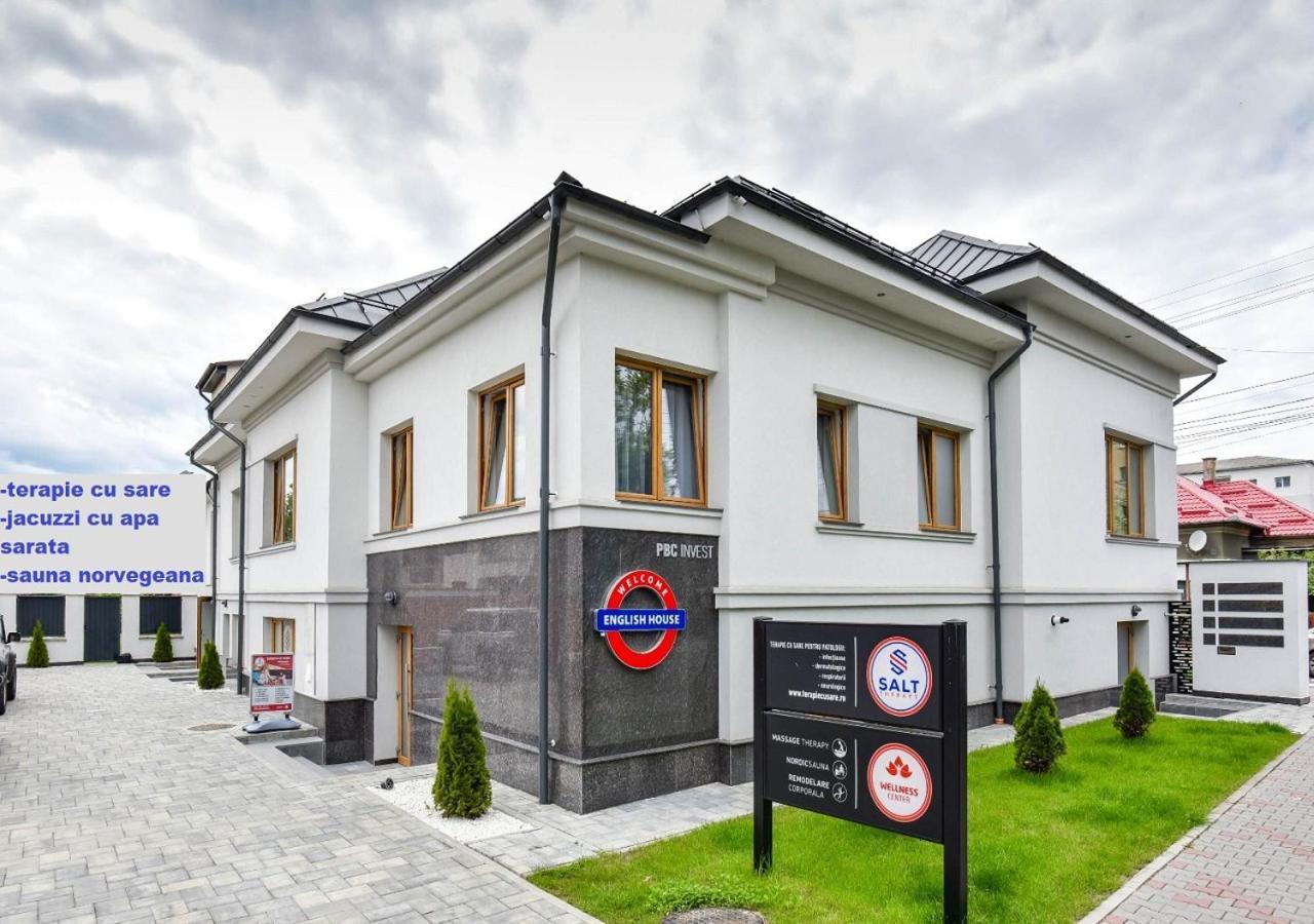 English House Bistriţa Exteriör bild